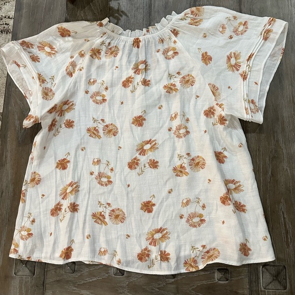 Wonderly Blouse NWT - Picture 8 of 9